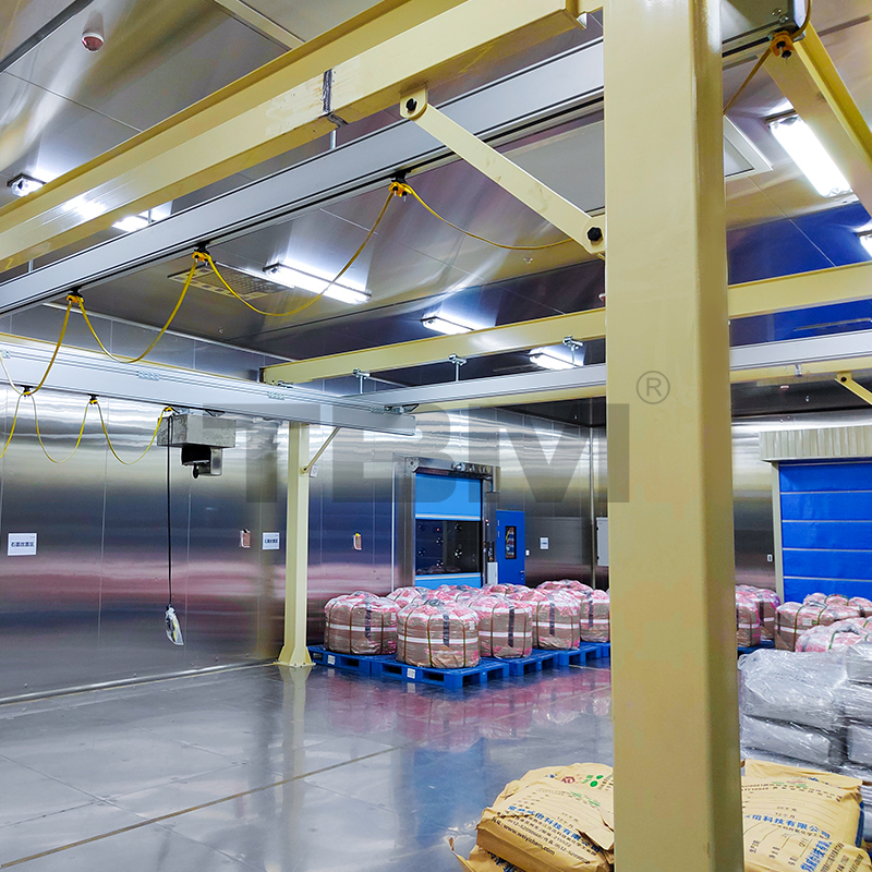 رافعات خفيفة من الألومنيوم